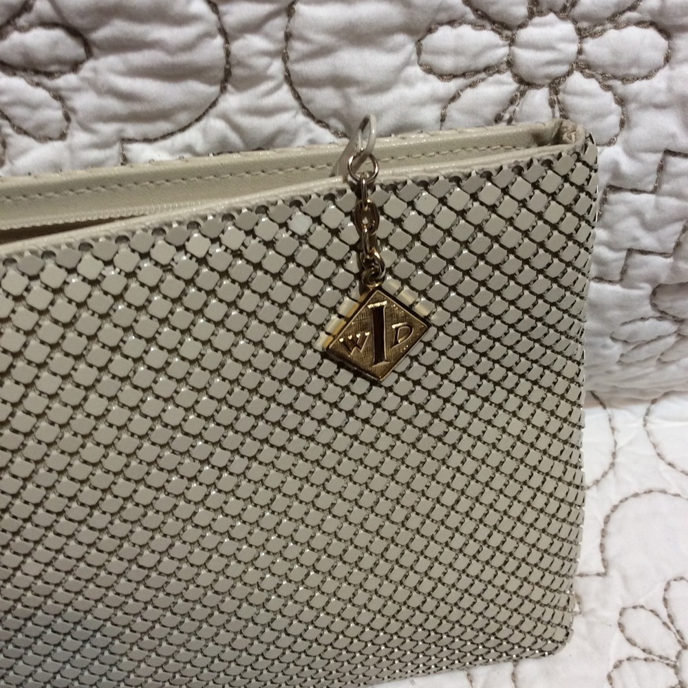 Whiting And Davis International - image 7